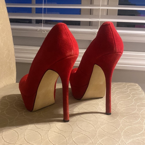 Normal wore - Picture 3 of 3